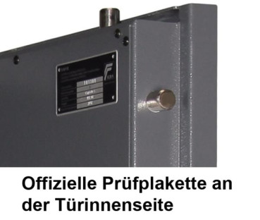 Waffenschrank EN 1143-1 als Waffentresor mit Zahlenschloss
