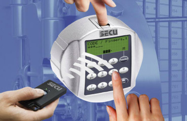 Kurzwaffentresor KWT 3100 mit Fingerprint Secu Selo BFE 2